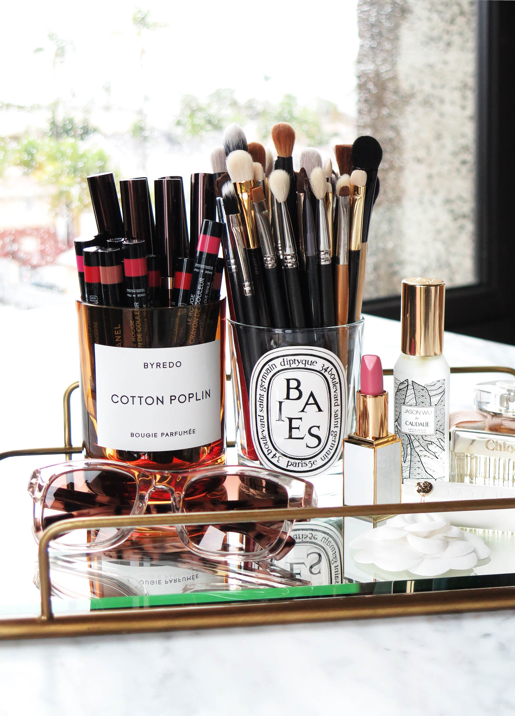 Beauty Look Book Desktop Home Candle Recycle | The Beauty Look Book
