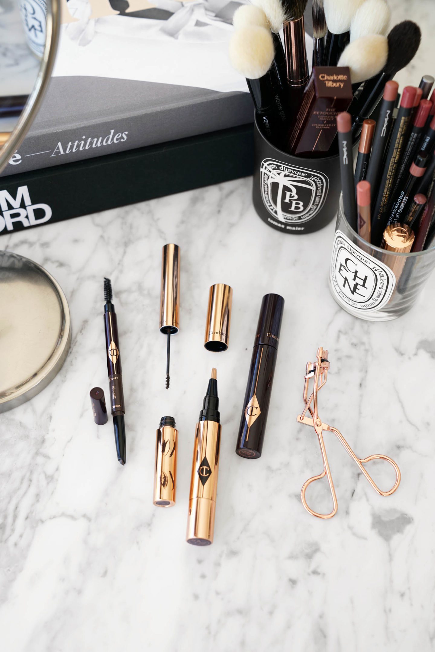 Charlotte Tilbury Supermodel Brow Kit | The Beauty Look Book