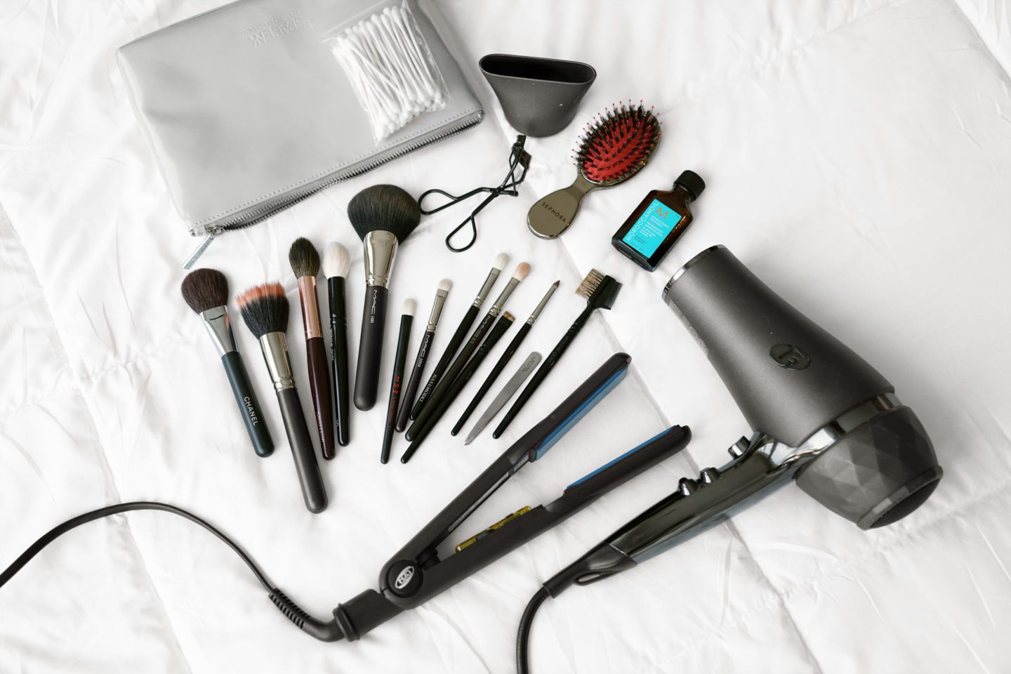 Travel Makeup Tools | The Beauty Look Book