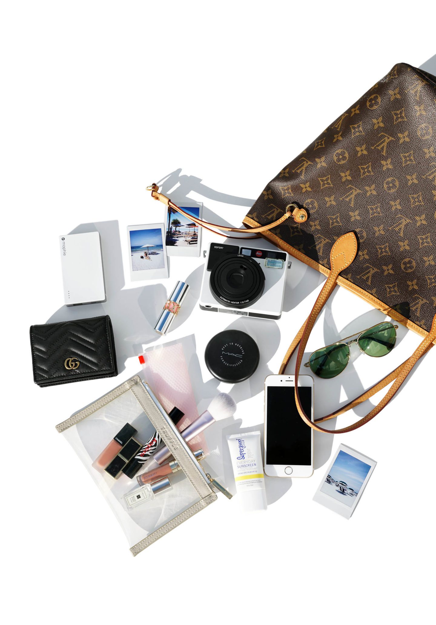 What's In My Bag | The Beauty Look Book