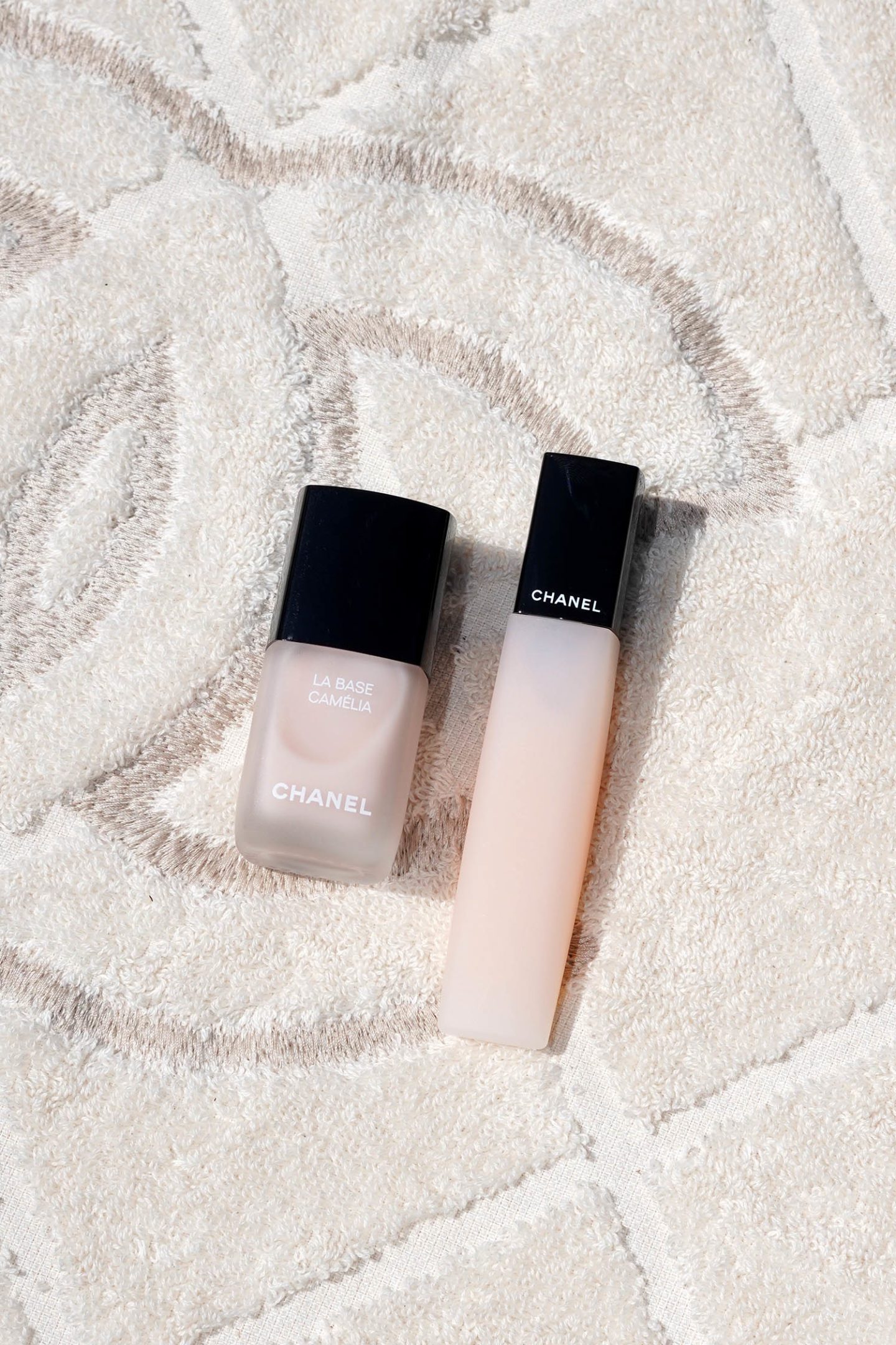 Chanel La Base Camelia andL’Huile Camelia Hydrating and Fortifying Oil 