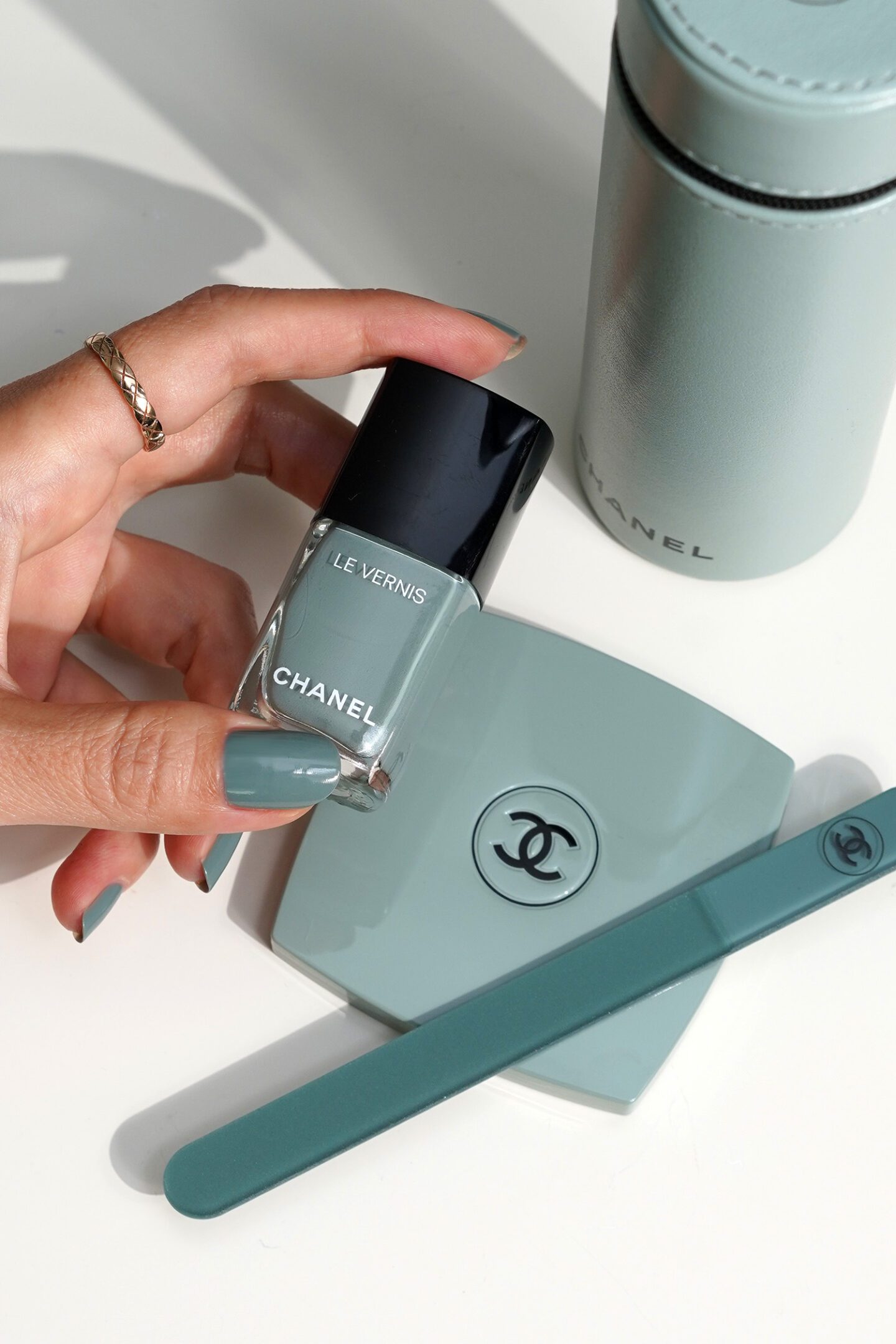 Chanel CODES COULEUR Cavalier Seul